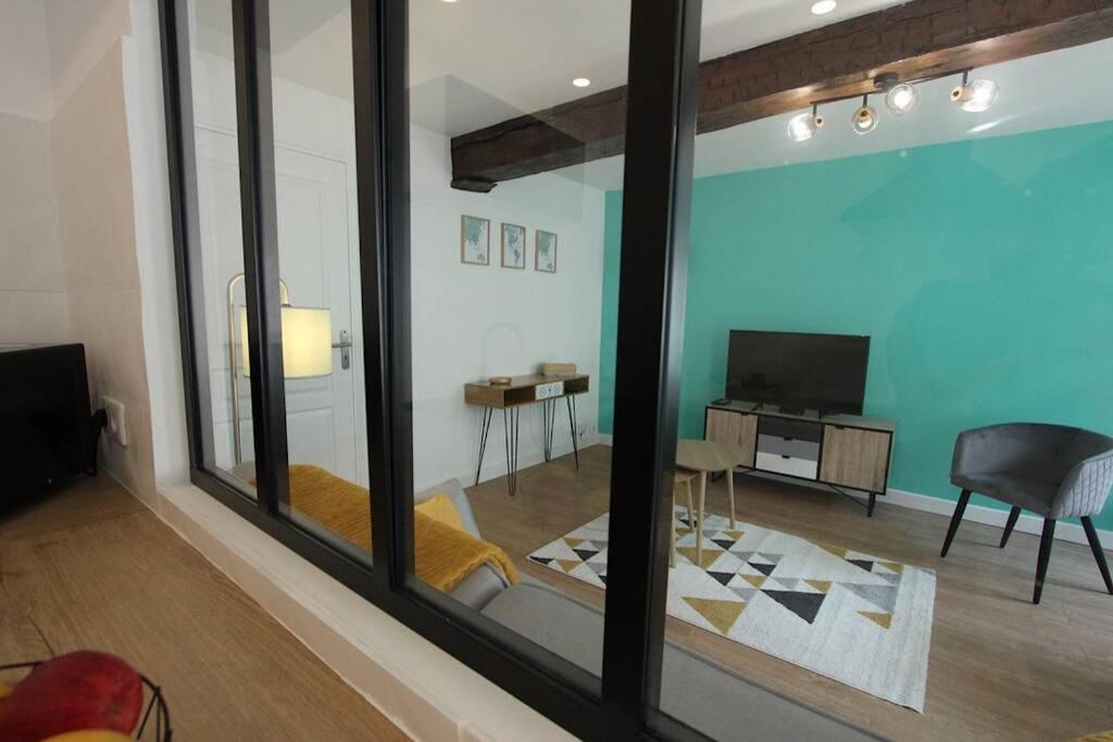 Appartement Centre De Valenciennes Entierement Equipe 64M2 Dış mekan fotoğraf
